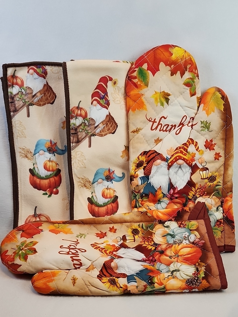 Autumn Gnome 2 Oven Mitts and 2 Kitchen Towels Set - Beige Orange